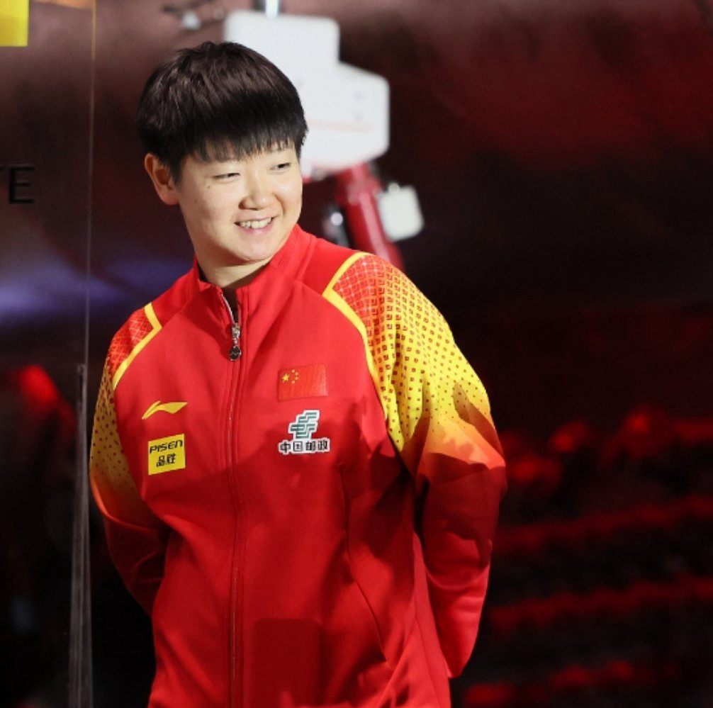 虎扑体育-关于莎拉波娃焦点对战，穆古鲁扎与40激战雄鹿分钟，晋级下一阶段胜负难料！赢得满堂喝彩的信息