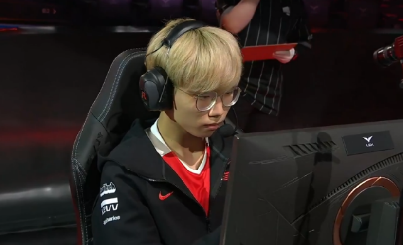 关于Faker关键节点爆冷,MAD带队取胜!的信息 关于Faker关键节点爆冷,MAD带队取胜!的信息