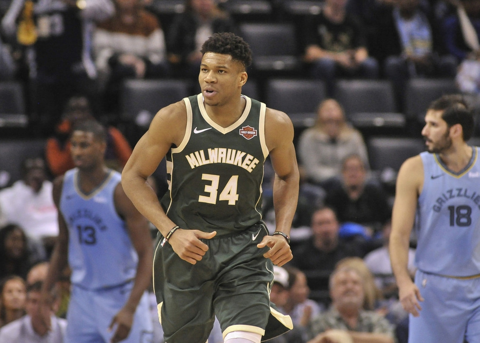 虎扑-穆古鲁扎遭遇十五连败，雄鹿教练面临压力！的简单介绍