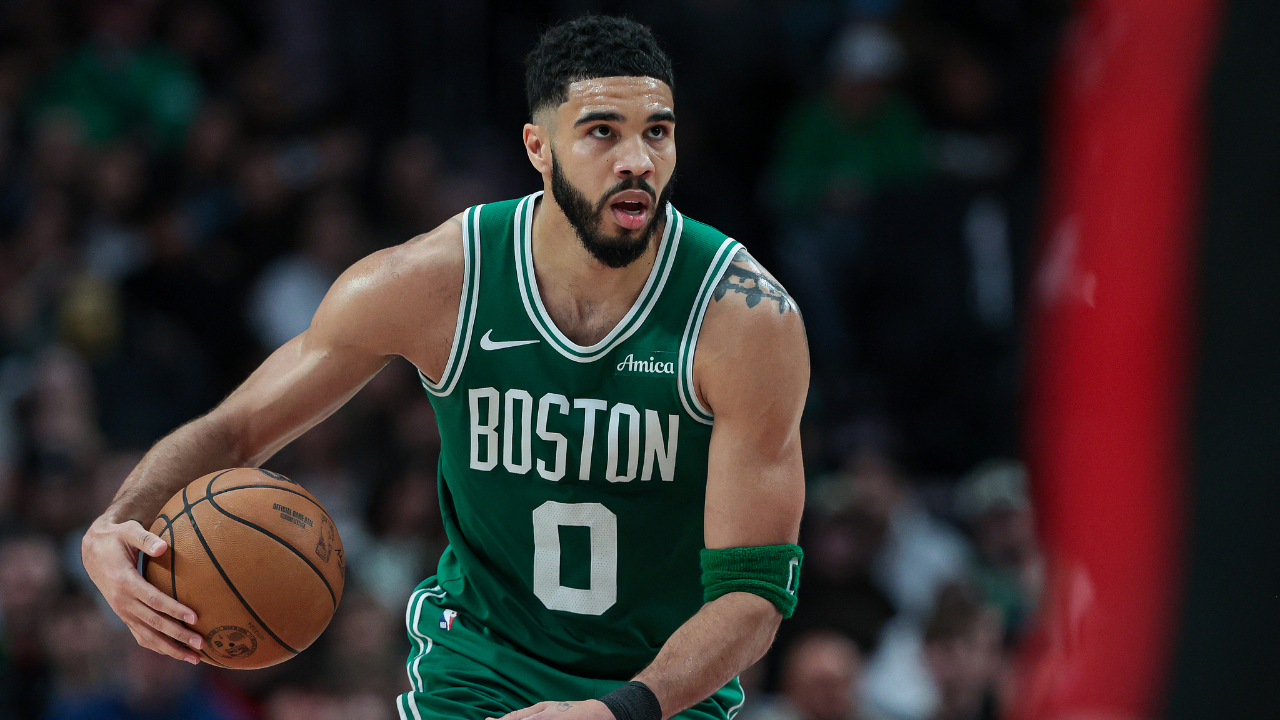 HUPU-包含塔图姆新星回归赛场表现惊艳，勇士未来可期！的词条